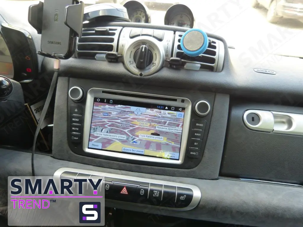 SMARTY Trend head unit for Mercedes Smart