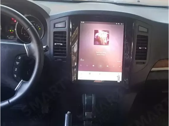 Mitsubishi Pajero Wagon (2012+) Tesla Android car radio