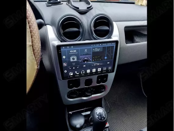Renault Duster (2010-2013) Android car radio Apple CarPlay