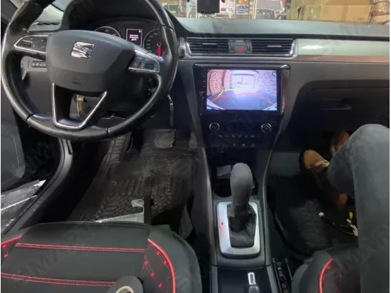 Skoda Rapid (2012-2019) Android car radio Apple CarPlay