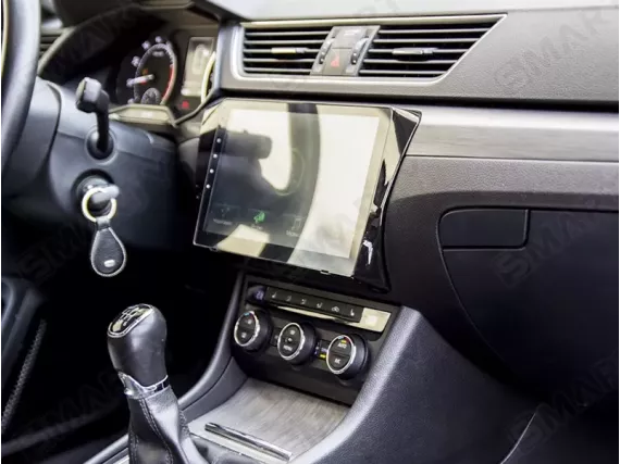 Skoda Superb (2015-2023) Android car radio Apple CarPlay