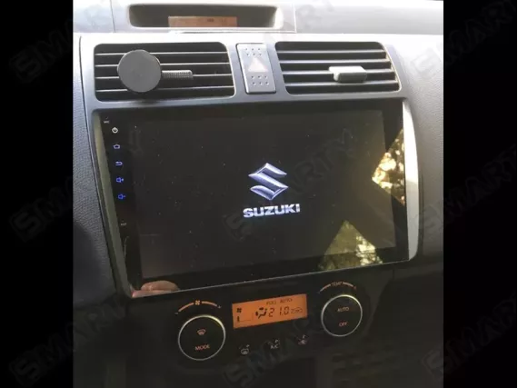 Suzuki Swift (2004-2010) Android car radio Apple CarPlay