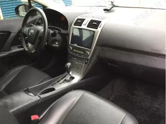 Toyota Avensis T270 (2009-2015) Android car radio Apple CarPlay