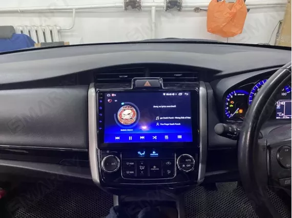 Toyota Corolla Axio/Fielder E160 (2012-2018) installed Android Car Radio