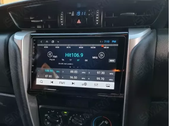 Toyota Fortuner 2 (2015-2023) Android Autoradio Apple CarPlay