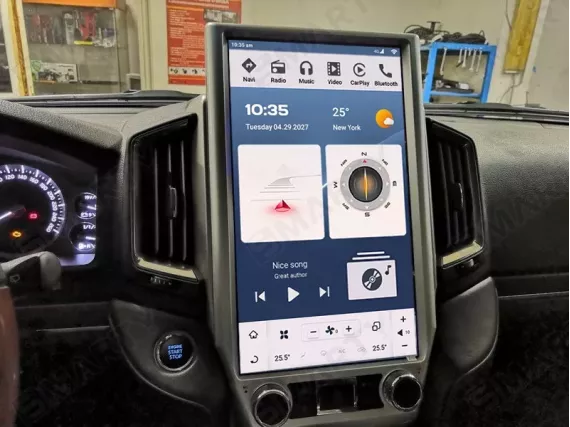 Toyota LC 200 VX-R (2015-2021) Tesla Android car radio