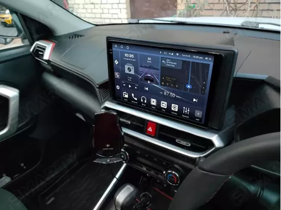 Toyota Raize / Daihatsu Rocky (2021+) Android Autoradio Apple CarPlay