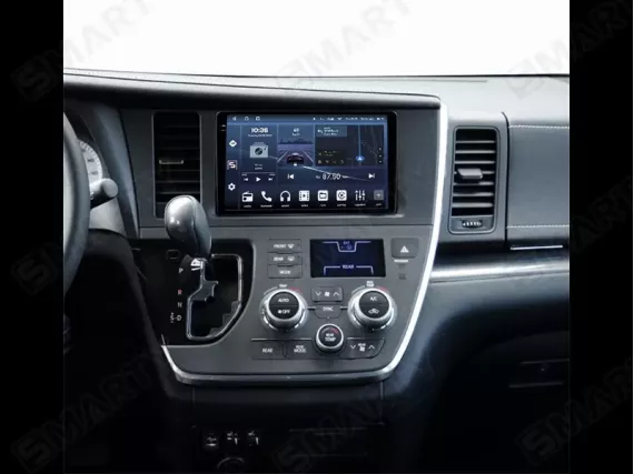 Toyota Sienna Facelift (2017+) installed Android Car Radio
