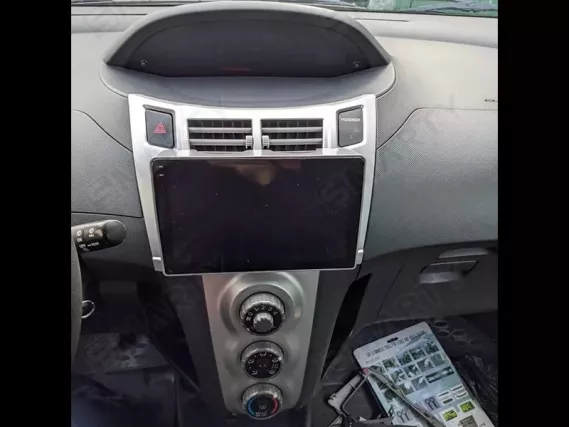 Toyota Yaris XP90 (2005-2013) Android car radio Apple CarPlay
