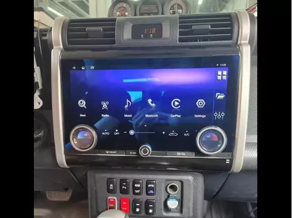 Toyota FJ Cruiser XJ10 (2006-2022) Autoradio Android - OEM Style