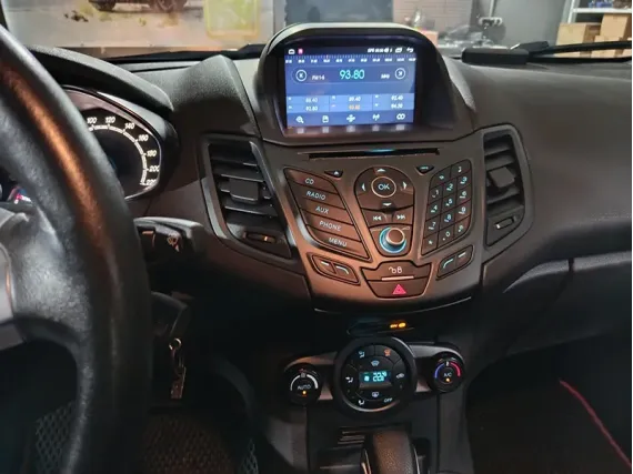 Ford Fiesta 7 (2009-2019) Autorrádio Android - OEM estilo
