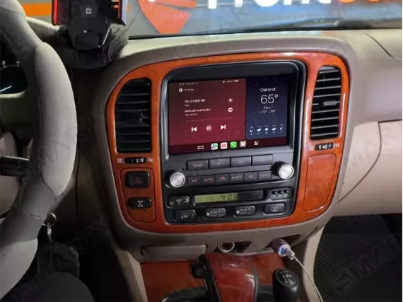 Toyota Land Cruiser 100 installed Android Car Radio