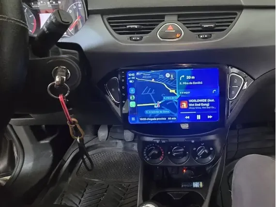 Opel Corsa E (2014-2019) Android car radio Apple CarPlay