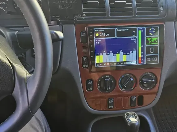 Mercedes-Benz M-Class W163 (1997-2005) Android Autoradio Apple CarPlay