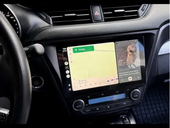 Rear view and cables for Toyota Avensis T270 FL2 android radio