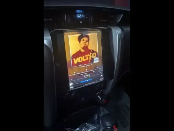 Toyota Fortuner (2015-2023) Tesla Samochodowy Android stereo