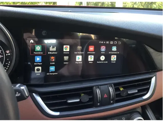 Alfa Romeo Giulia (2016-2024) Android car radio CarPlay - 10.25"