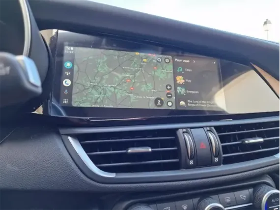 Alfa Romeo Giulia (2016-2024) Android car radio CarPlay - 10.25"