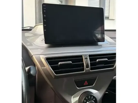 Toyota IQ / Scion iQ (2008-2016) Android car radio Apple CarPlay