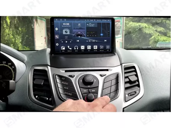 Ford Fiesta 7 (2009-2019) Android car radio Apple CarPlay