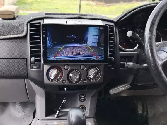 Ford Ranger (2006-2011) Android car radio Apple CarPlay