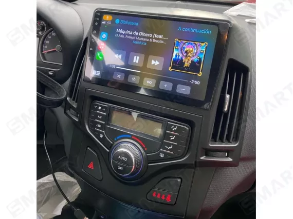 Hyundai i30 FD (2007-2012) Android car radio Apple CarPlay