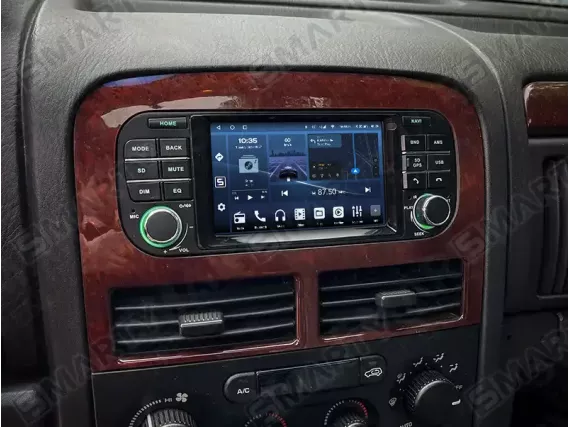 Jeep Grand Cherokee (1998-2005) installed Android Car Radio