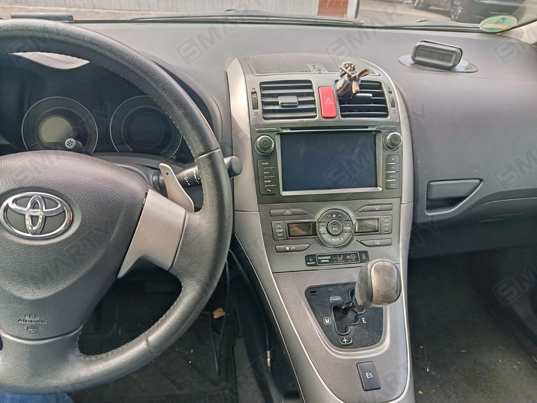 Toyota_Auris_(2006-2012)_SMARTY_Trend_android