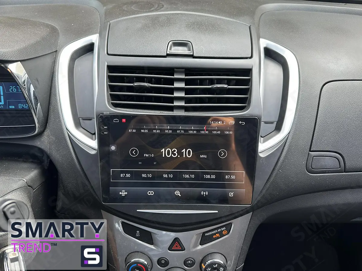 Example of installed SMARTY Trend Entertainment Chevrolet Trax 2014